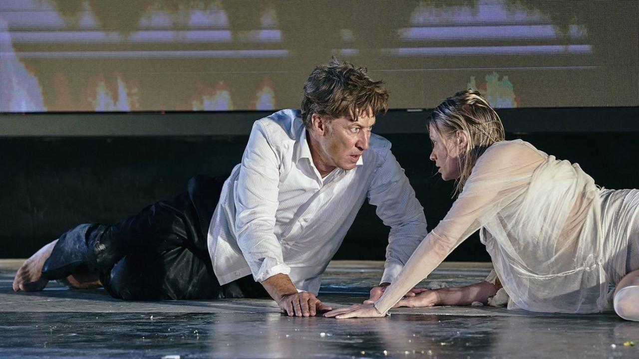 Jedermann - Salzburger Festspiele backdrop
