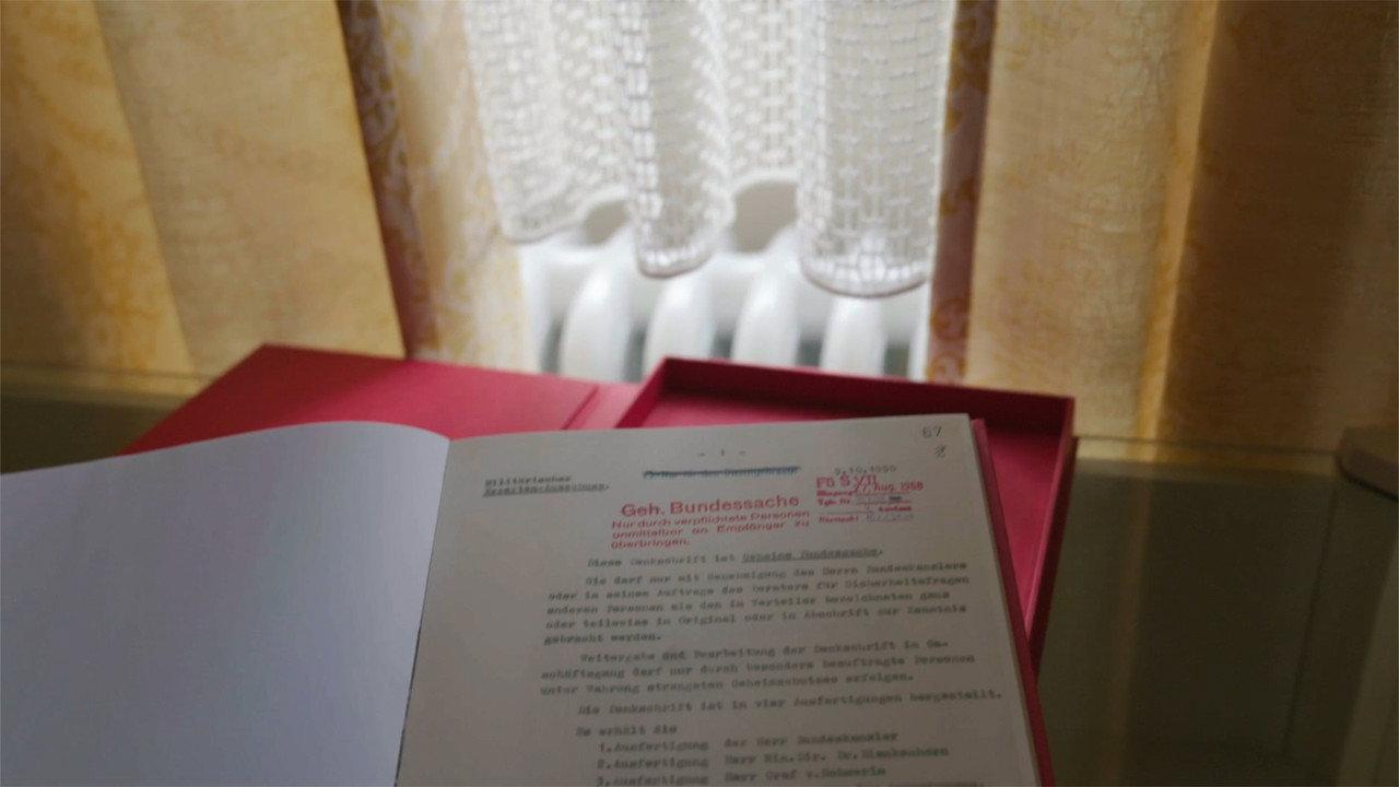 Kriegstüchtig? 70 Jahre Bundeswehr backdrop