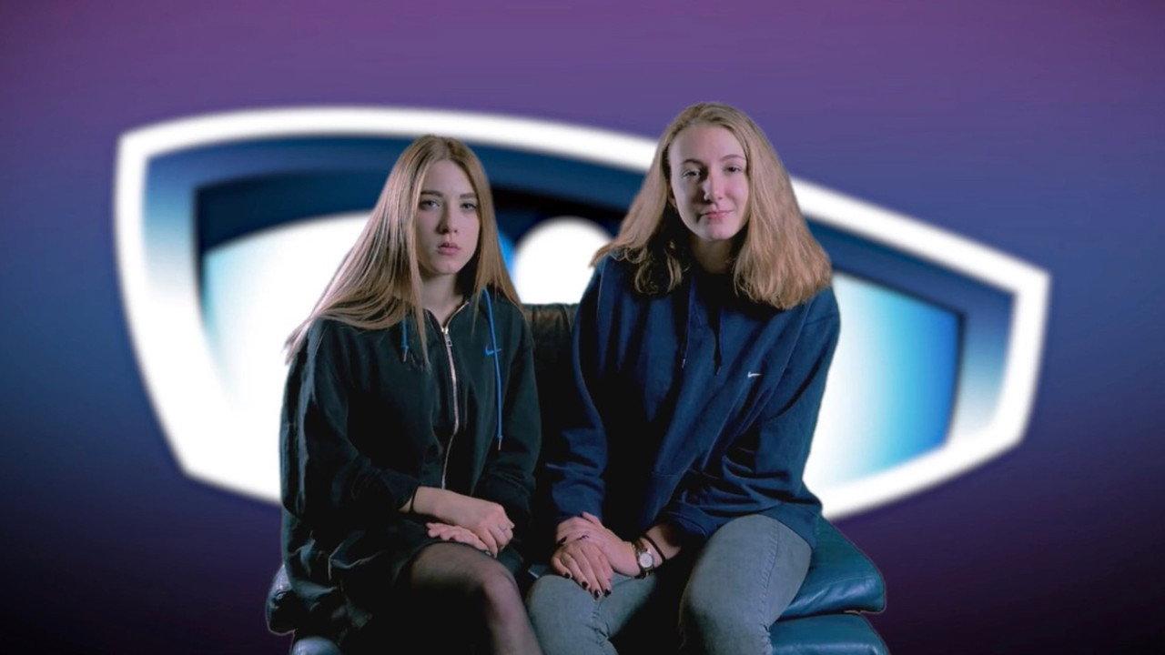 SECRET STORY - PARODIE backdrop