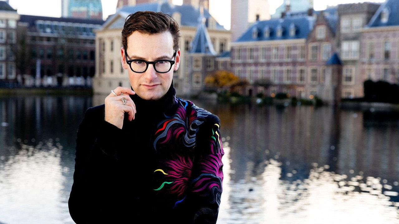 Ondertussen aan de Hofvijver backdrop