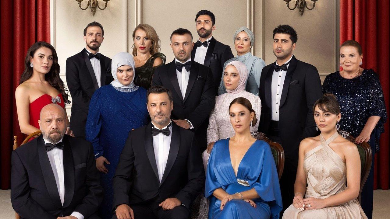 Kızılcık Şerbeti backdrop