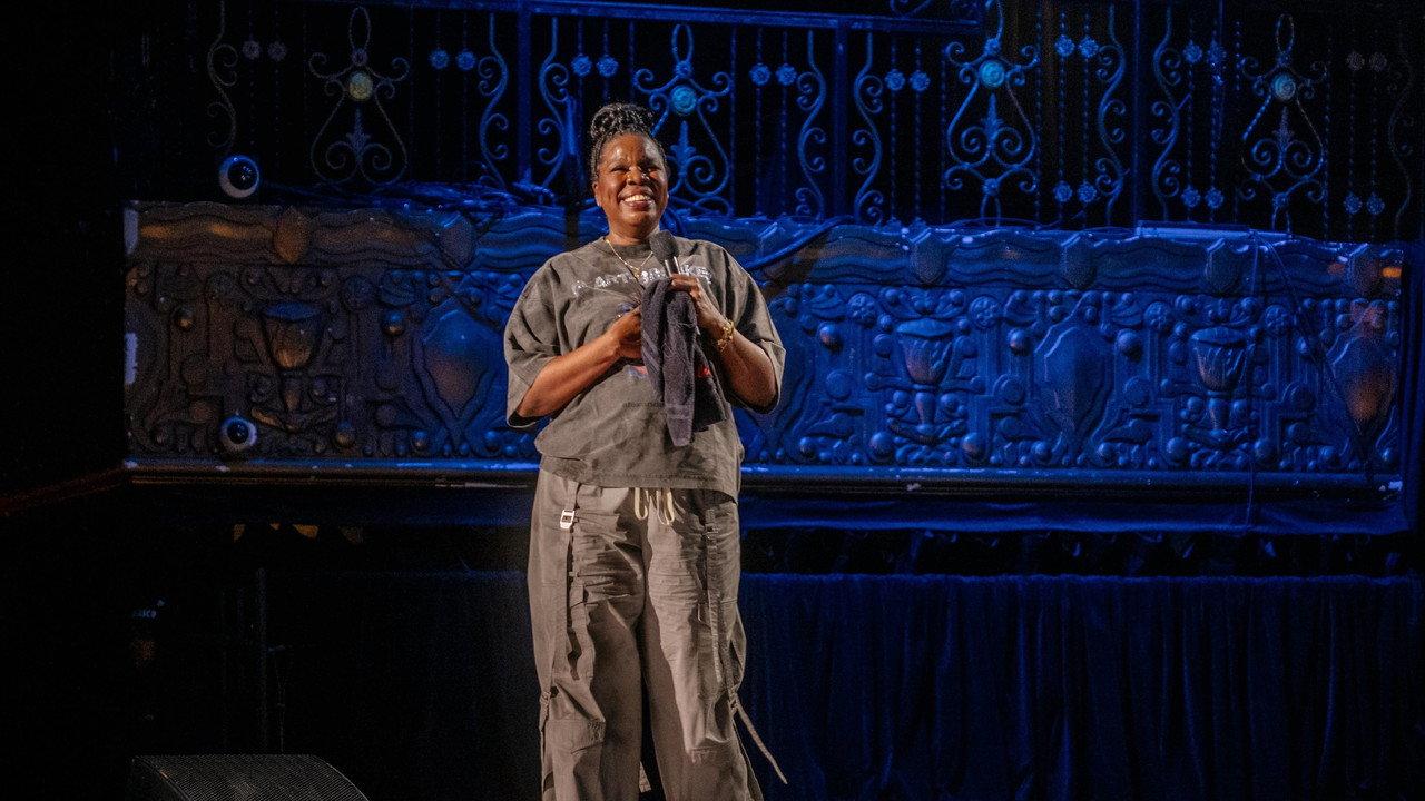 Leslie Jones: Life Part 2 backdrop