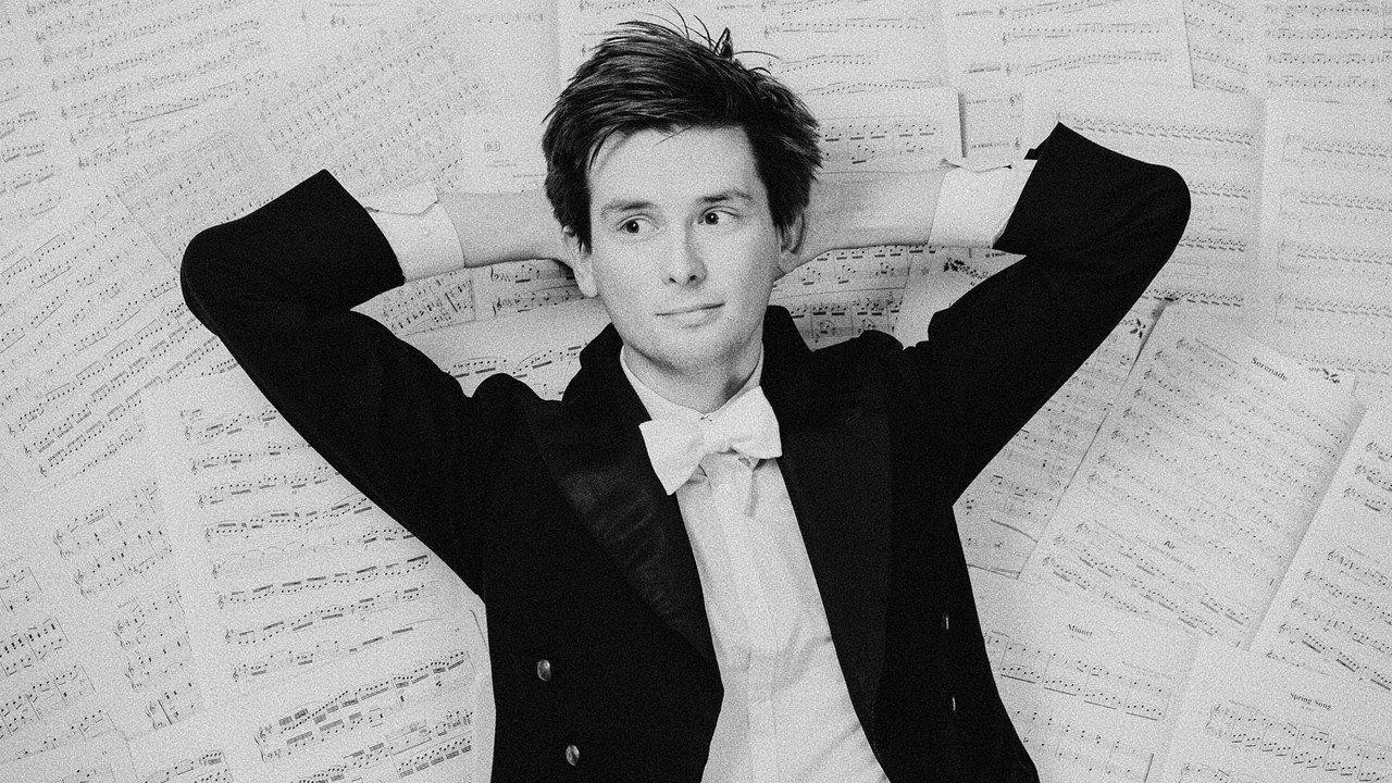 Kieran Hodgson: Maestro backdrop