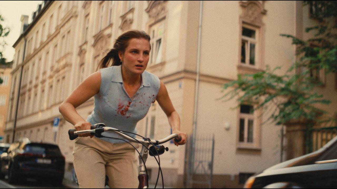 BONNIE - Eine Münchner Action-Komödie backdrop