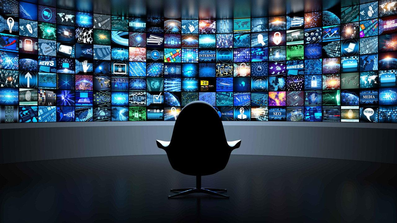 La Guerre de la TNT backdrop