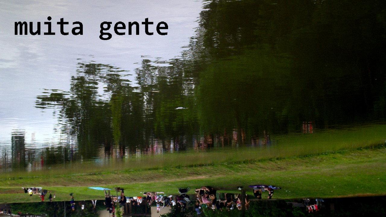 muita gente backdrop