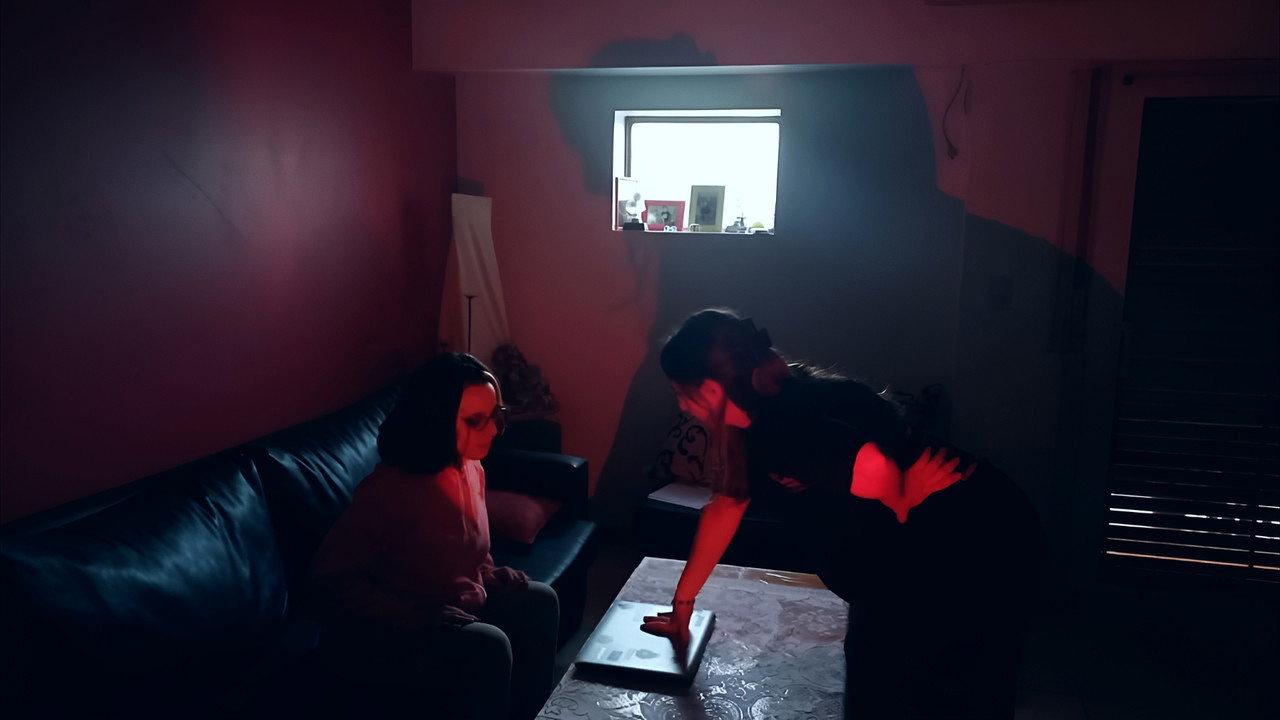 TPánico backdrop