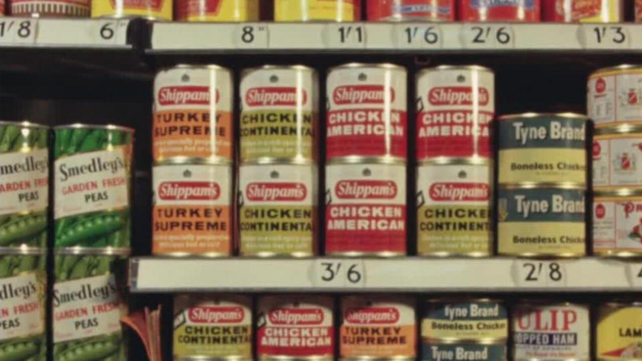 Superette Story backdrop