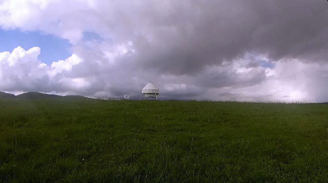 Between the scenes, between the voices. Unseen footage of the future sound of Slovakia. backdrop