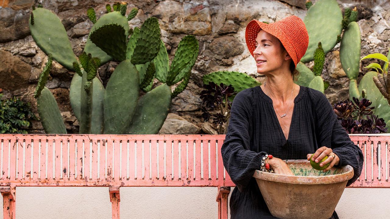 The Sicilian Dreamhouse backdrop
