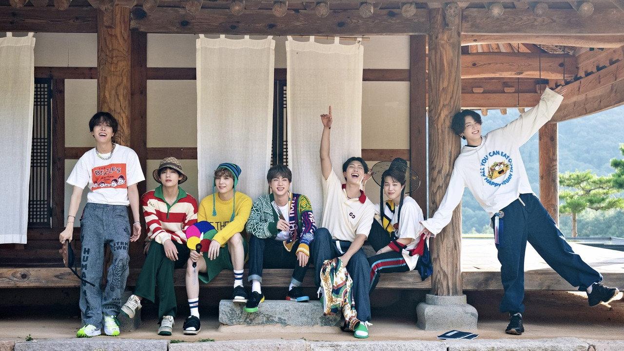 BTS 2019 SUMMER PACKAGE in Korea backdrop