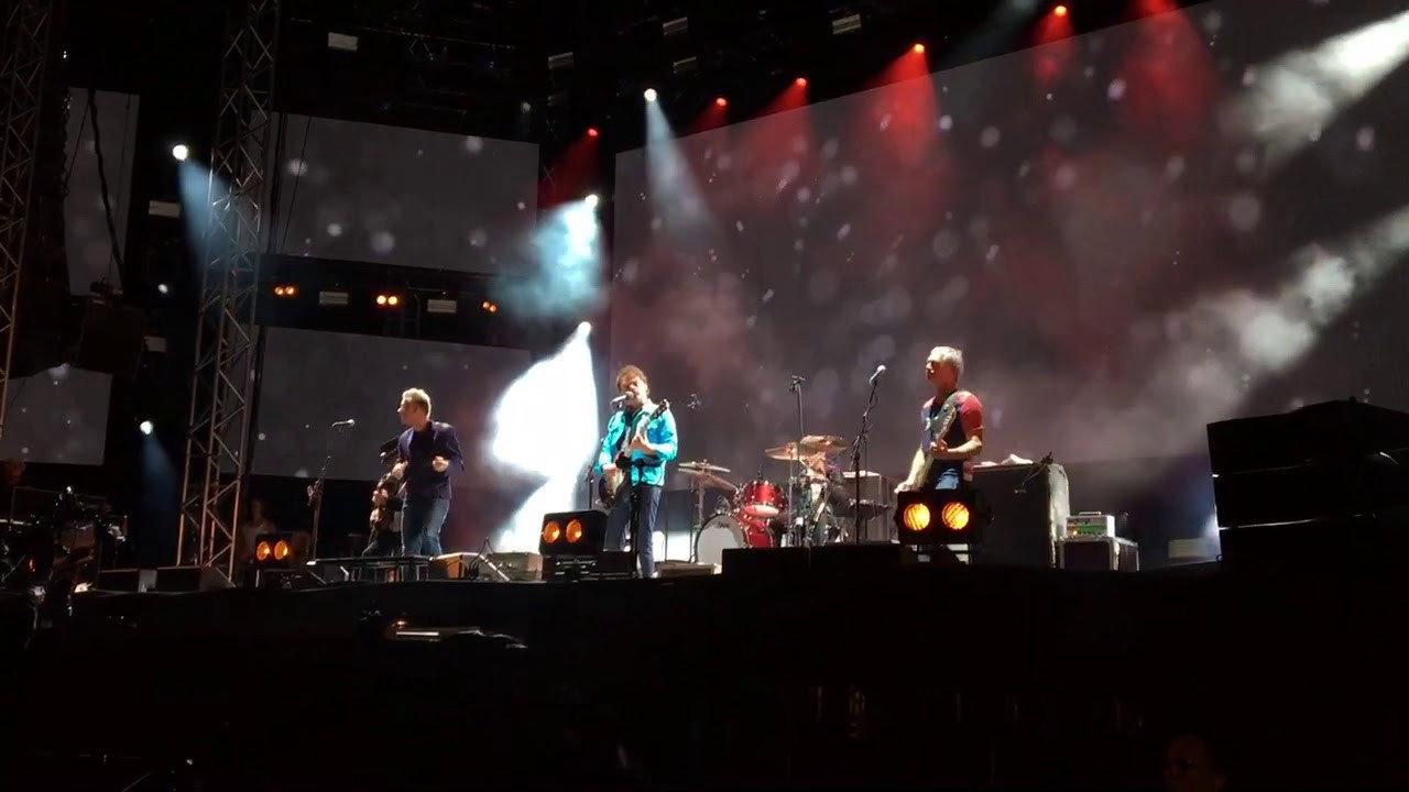 Wilmer X Live backdrop