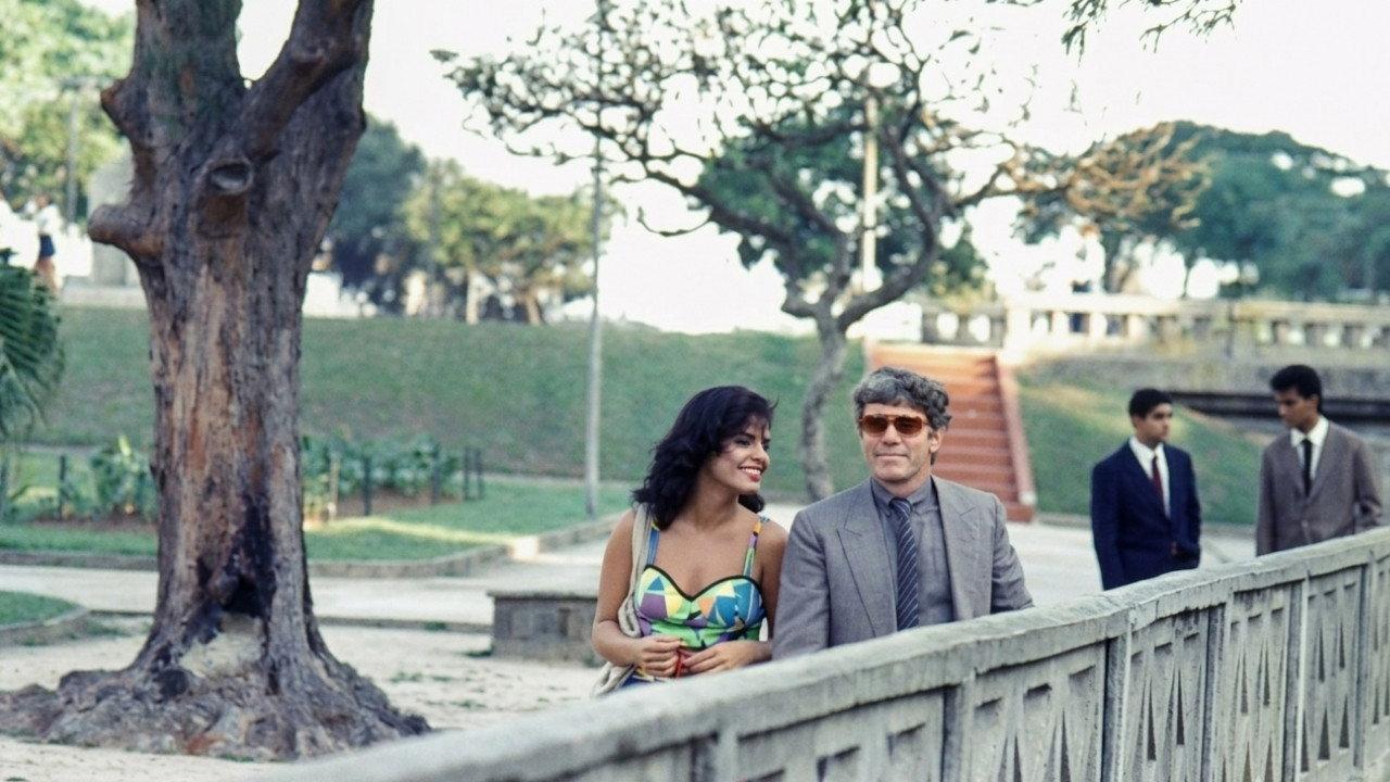 A Máfia no Brasil backdrop