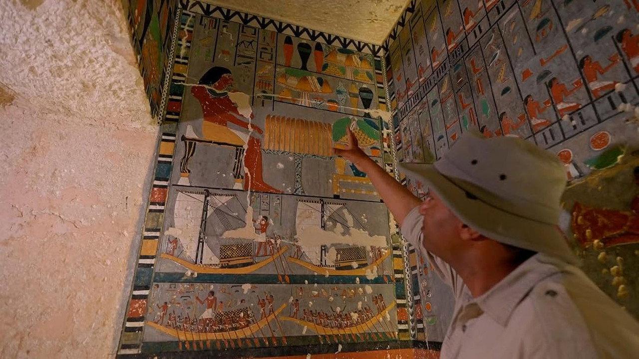 Egyptian Mummies: Immortality Unwrapped backdrop