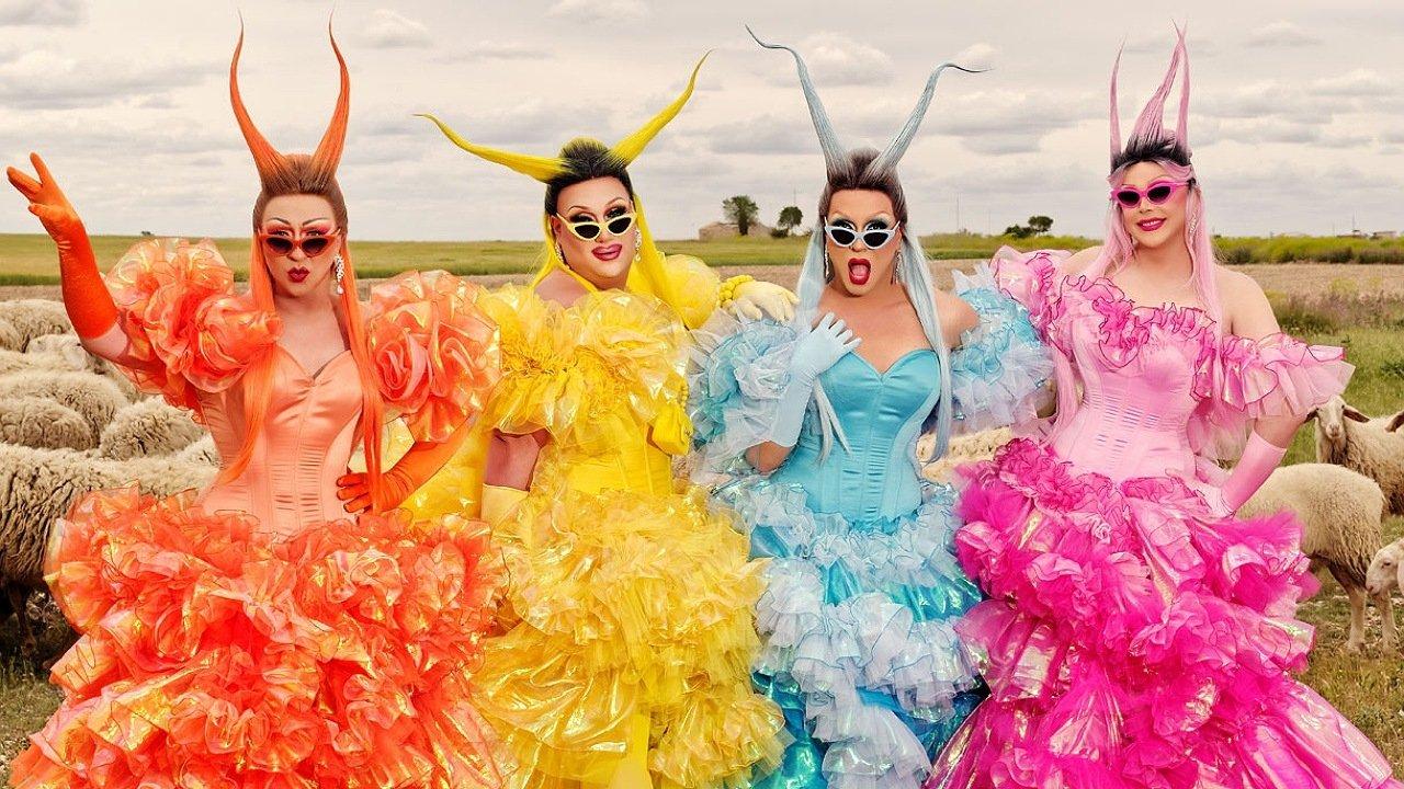 Reinas al rescate backdrop