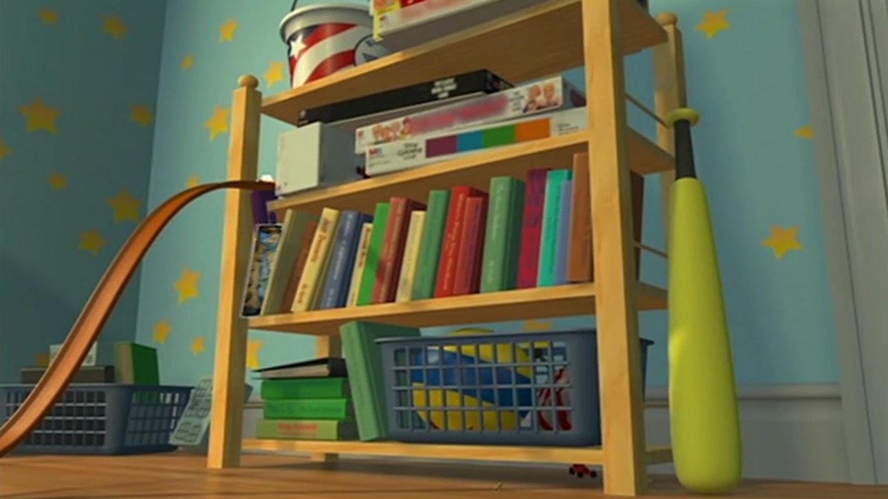 Buzz Lightyear of Star Command: The Emperor's New Throne backdrop
