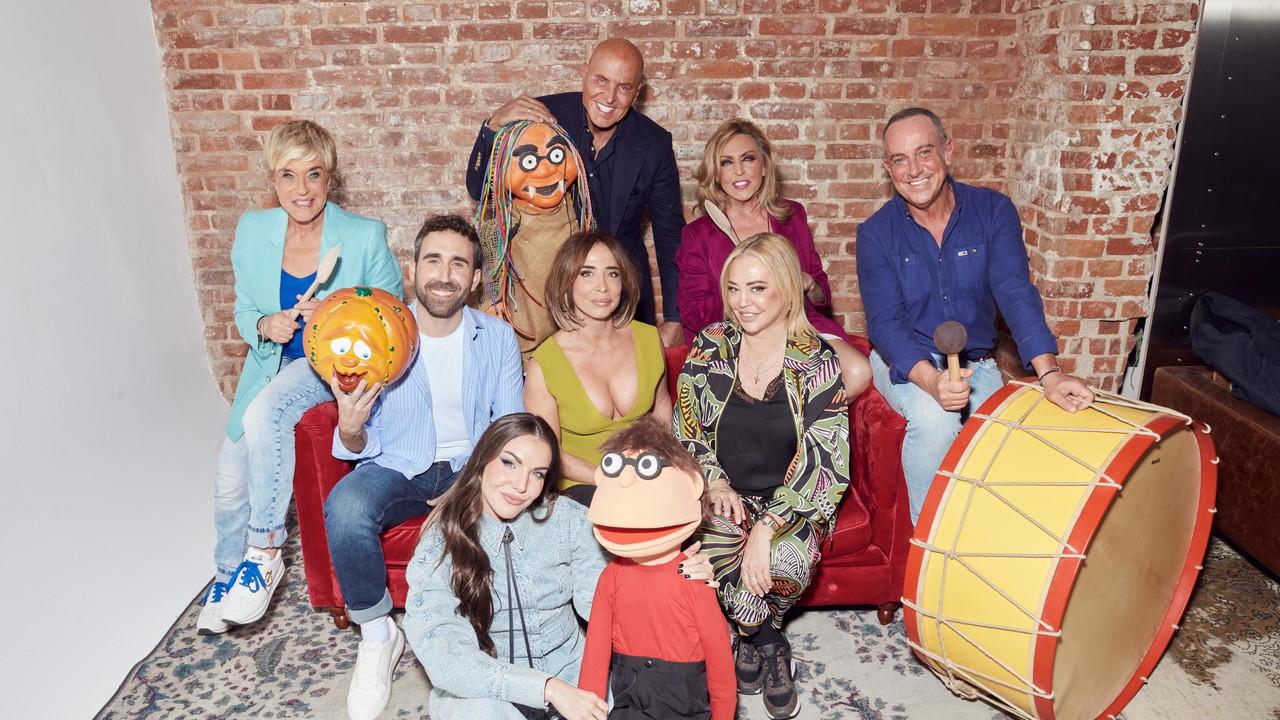 La familia de la tele backdrop