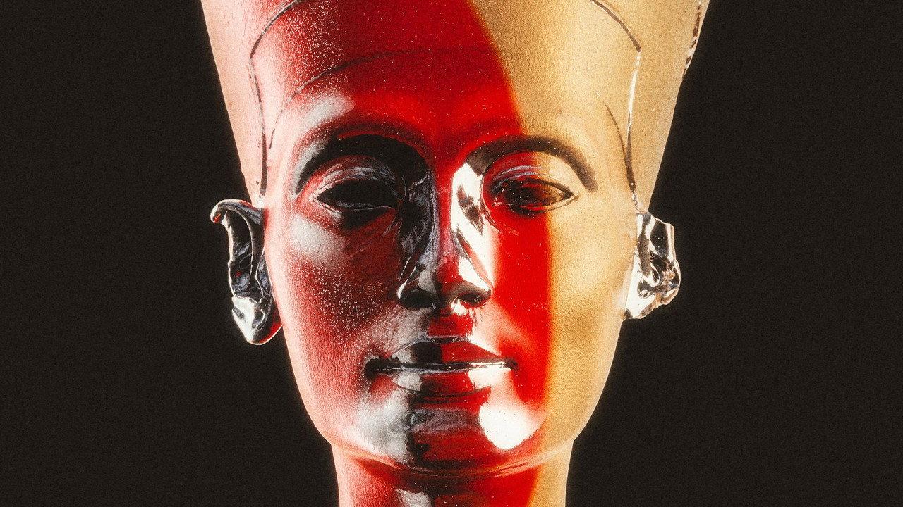 Nefertiti: The Raiders Of The Lost Tomb backdrop