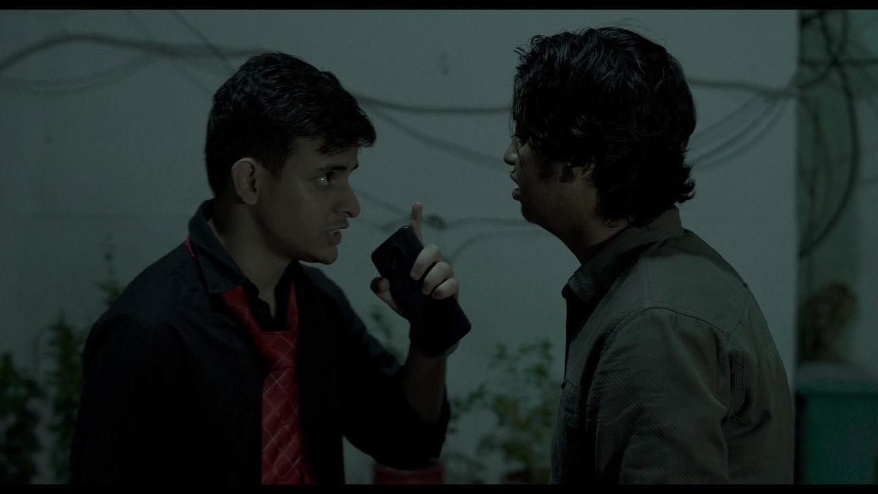 Naa Haq backdrop