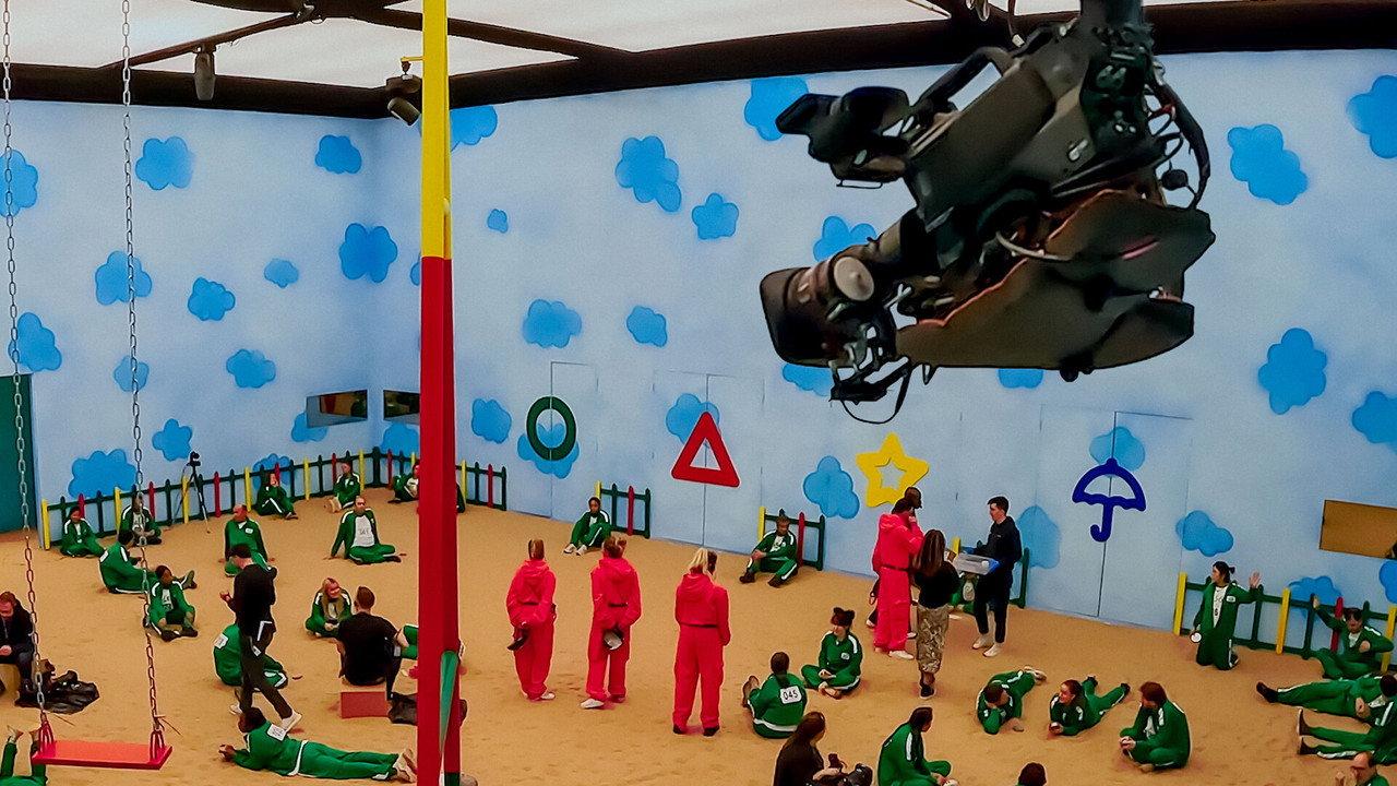 Making Squid Game: The Challenge backdrop