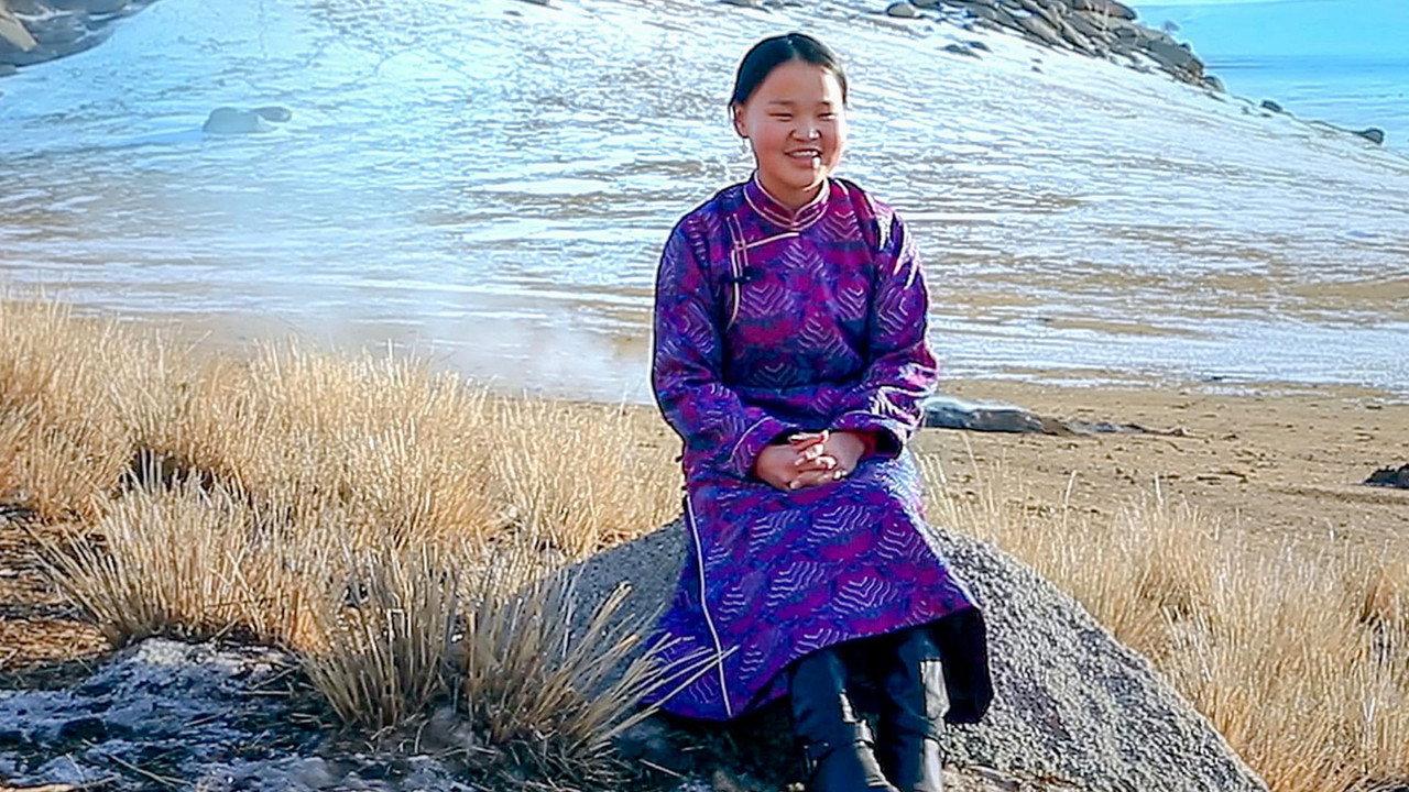 Mongolie, le rêve d'une jeune nomade backdrop
