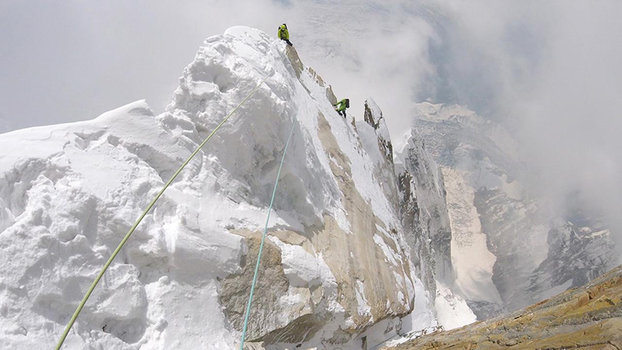 Annapurna III - Unclimbed backdrop