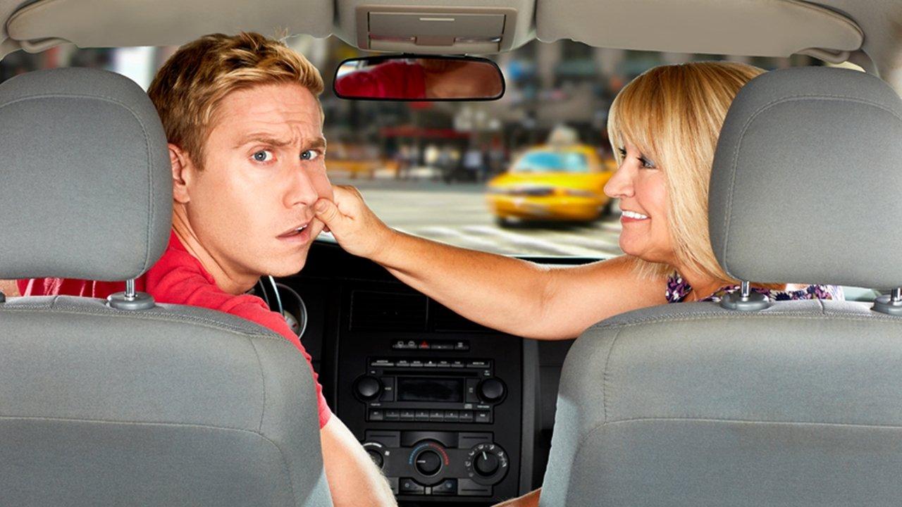 Russell Howard & Mum: Globetrotters backdrop