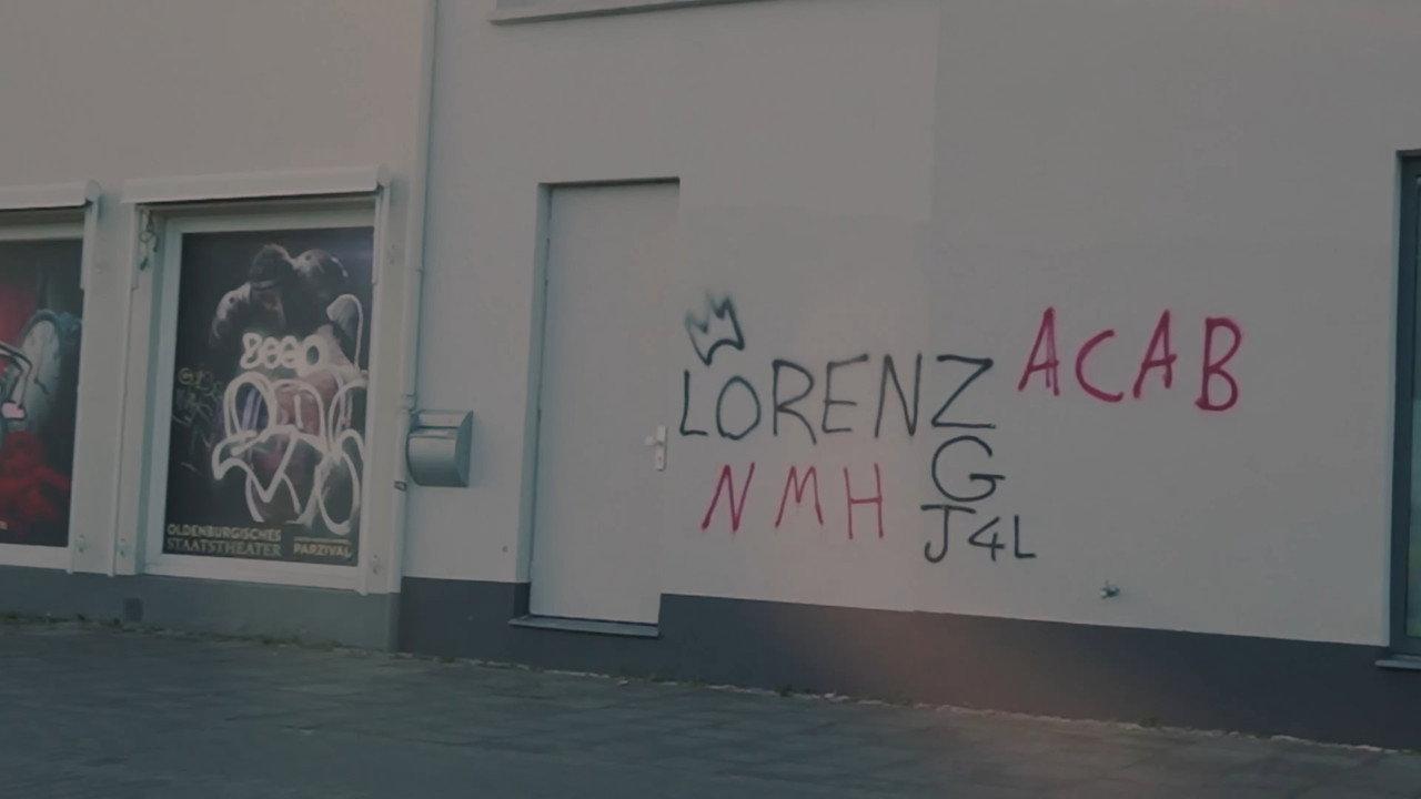 Kein Freund, Kein Helfer – Lorenz und die Einzelfälle backdrop