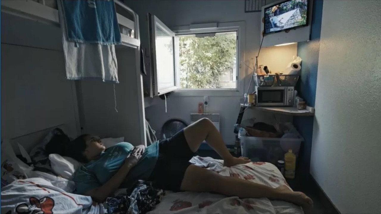 Une chambre à elle backdrop