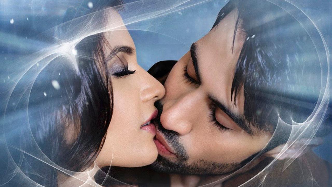 Ek Haseena Thi Ek Deewana Tha backdrop