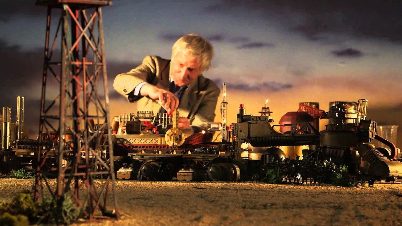 Filmed in Supermarionation backdrop