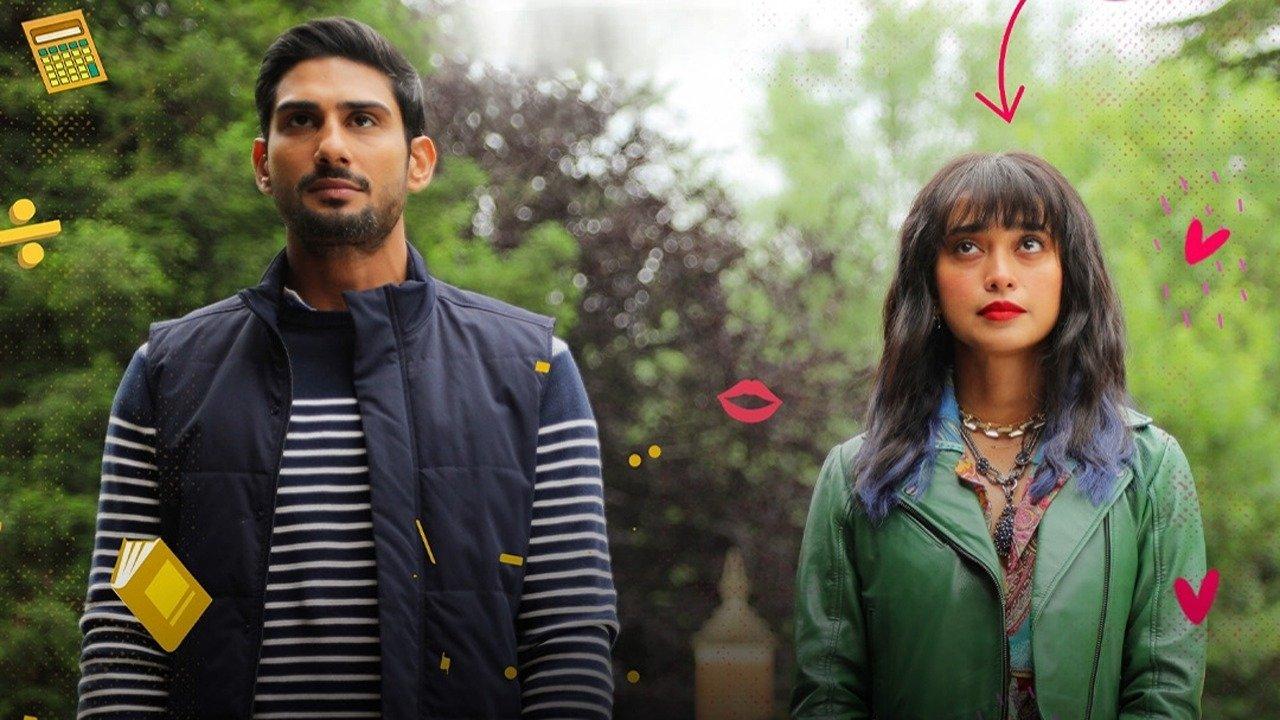 Khwaabon Ka Jhamela backdrop