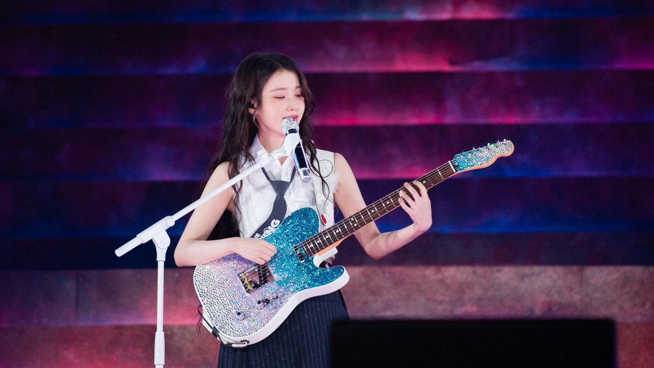 IU CONCERT : THE WINNING backdrop
