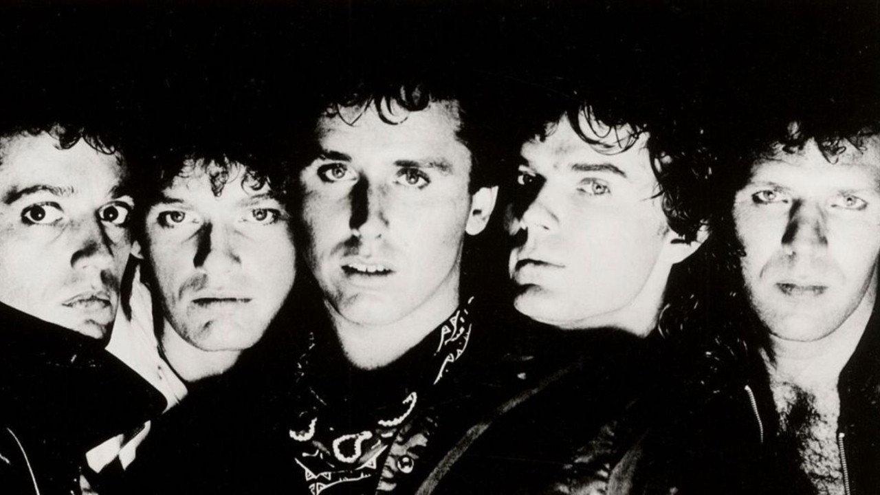 Loverboy: Live backdrop