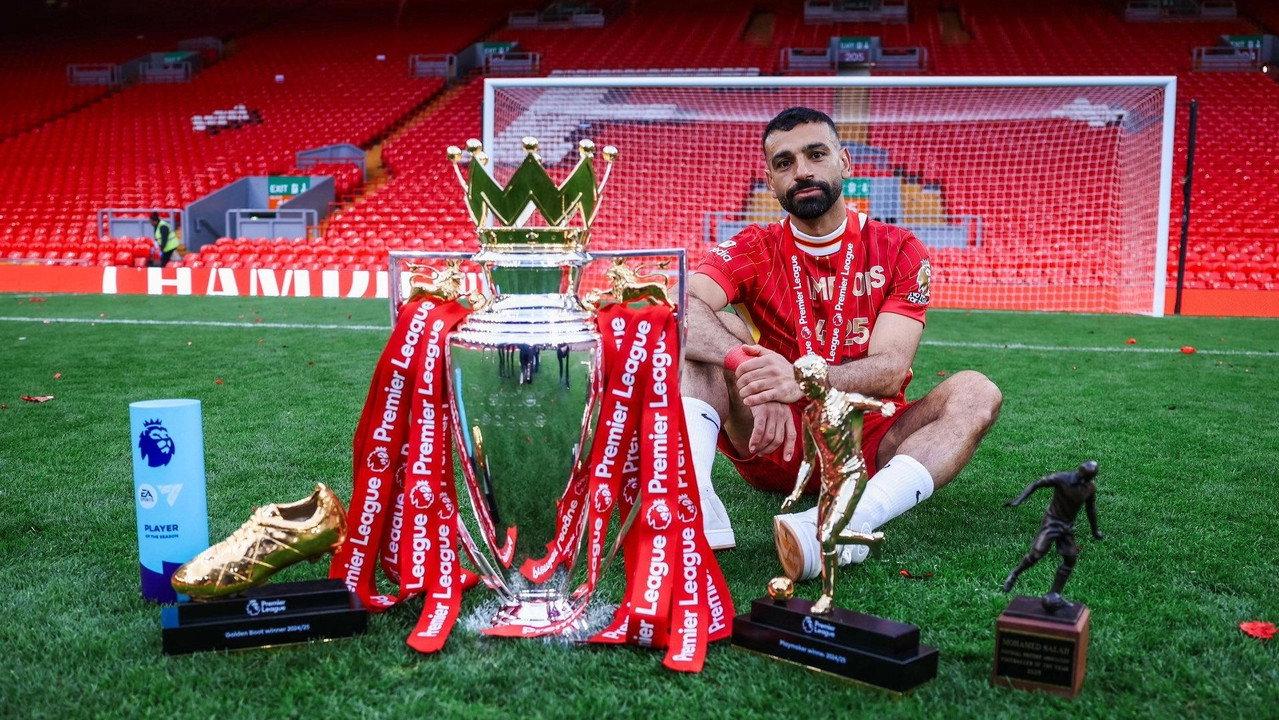 Salah: Farewell to The King backdrop