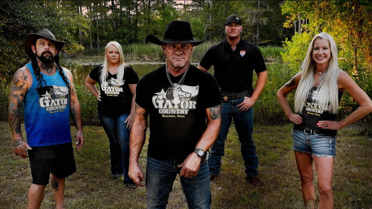 Texas Gator Savers backdrop