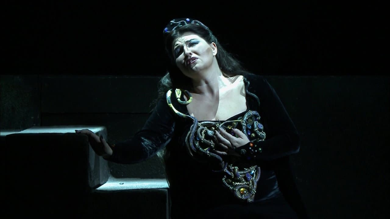 Verdi: Nabucco backdrop