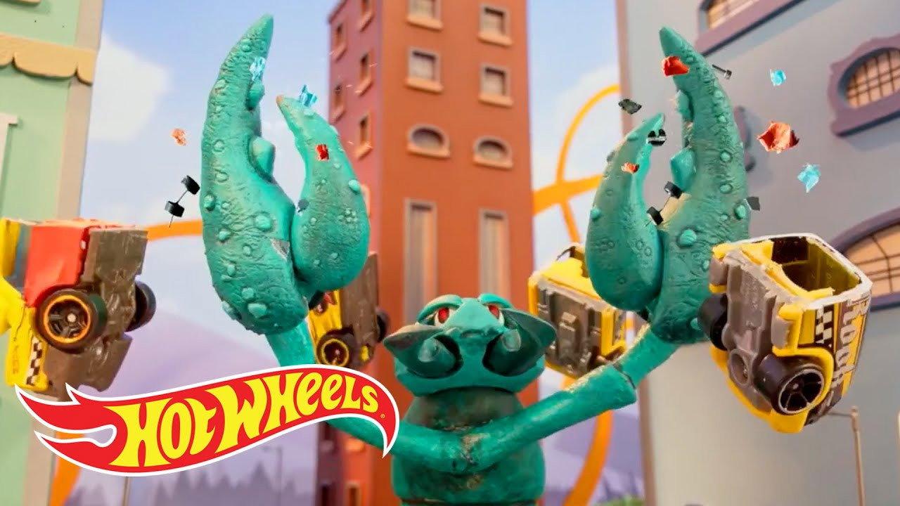 Hot Wheels City backdrop
