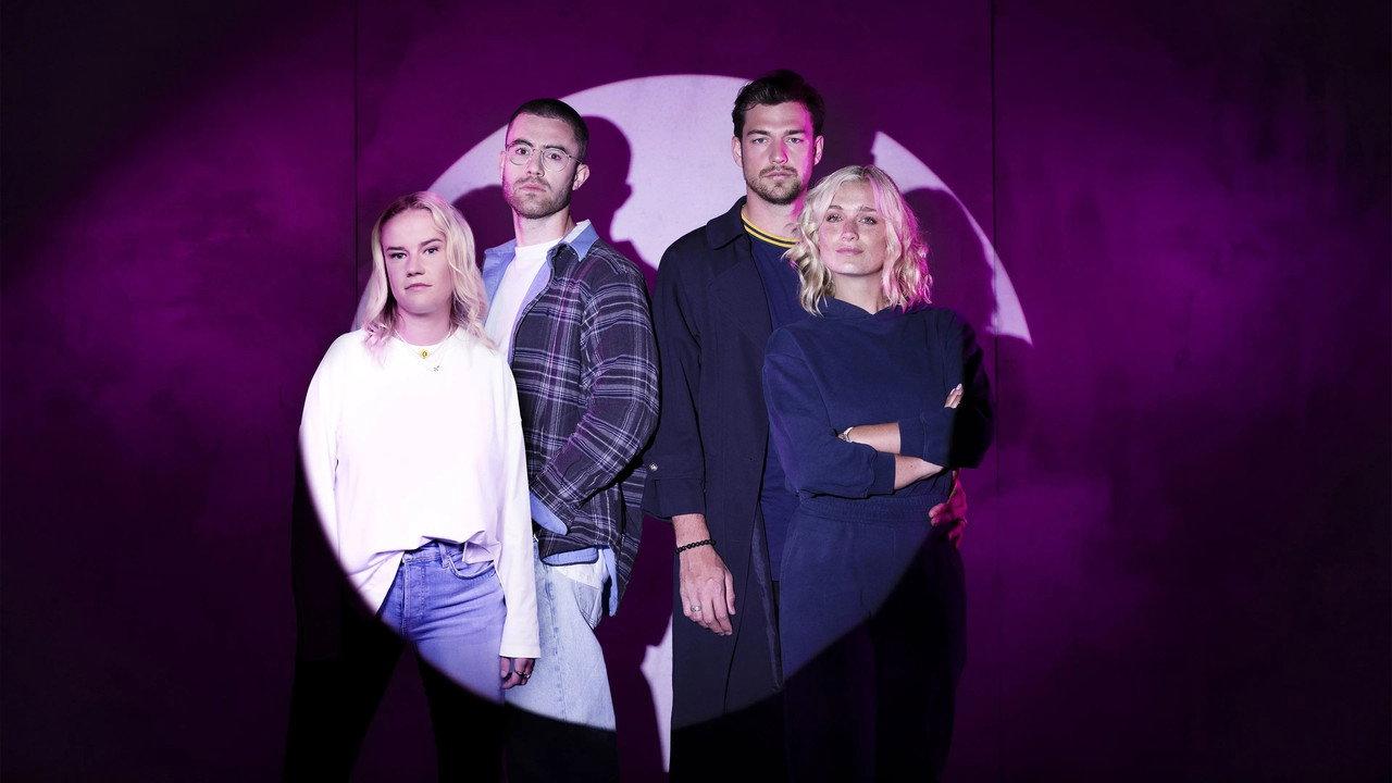 Klopjacht Celebs backdrop
