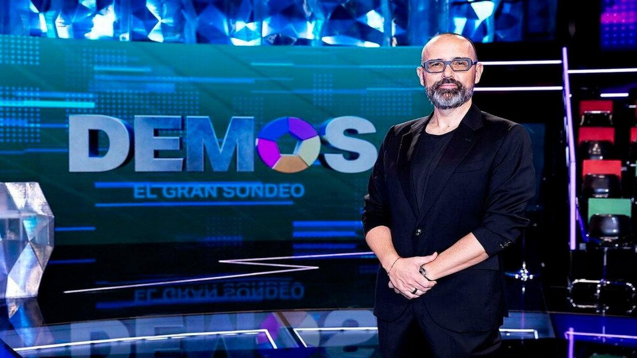 Demos El Gran Sondeo backdrop