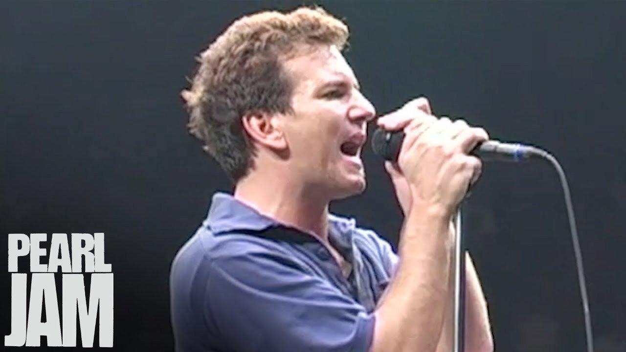Pearl Jam: Live at the Garden backdrop