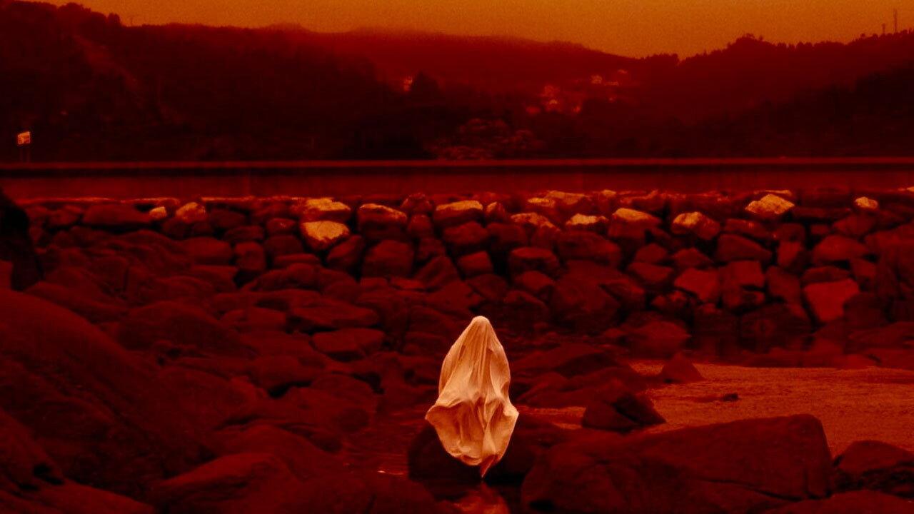 Red Moon Tide backdrop