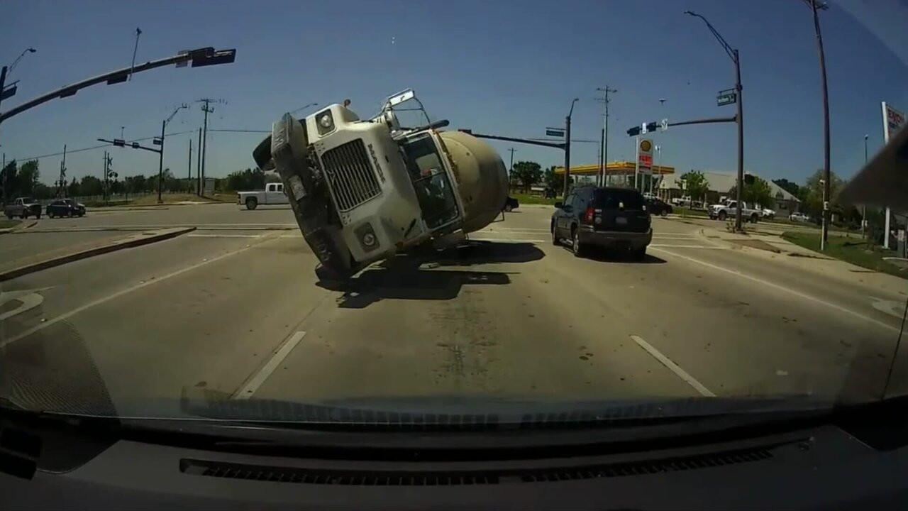 Roads from Hell: Caught on Camera backdrop