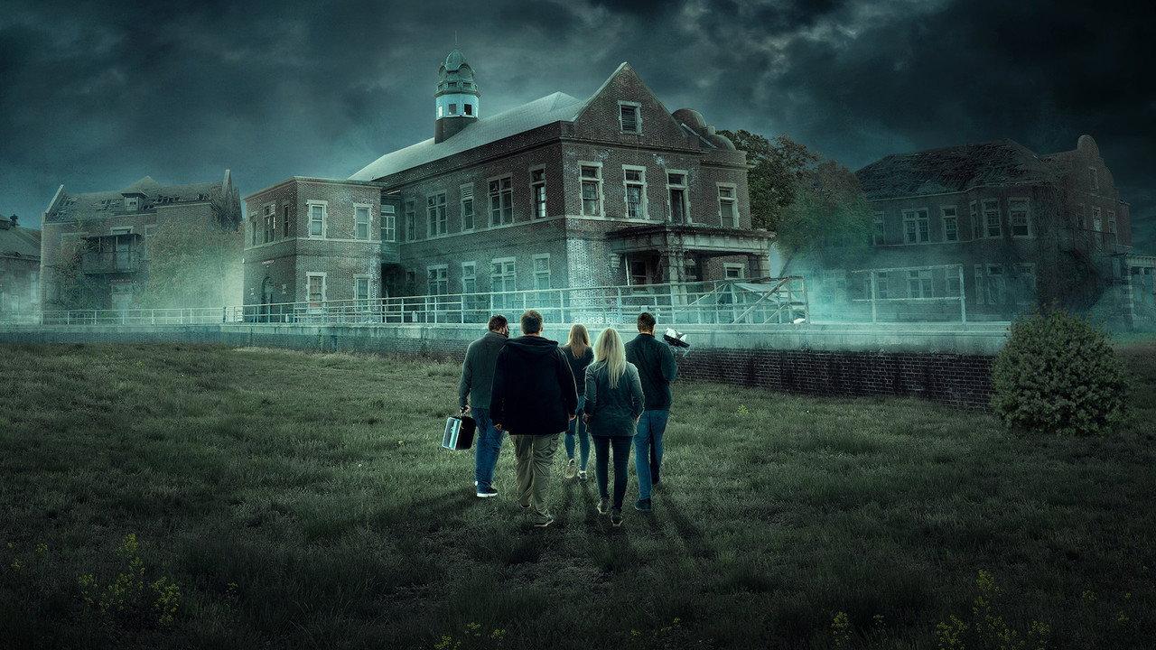 World's Biggest Ghost Hunt: Pennhurst Asylum backdrop