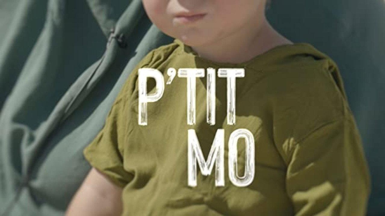 P'tit Mo backdrop