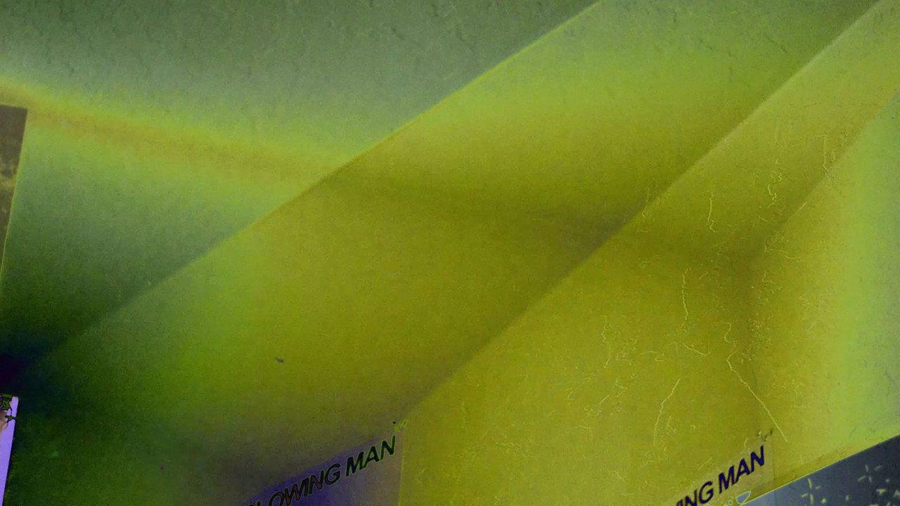 Finds Itself in Corners backdrop