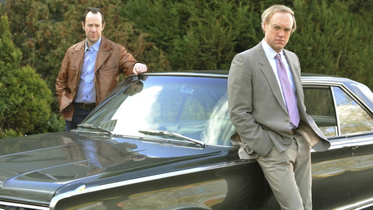Serial Thriller backdrop