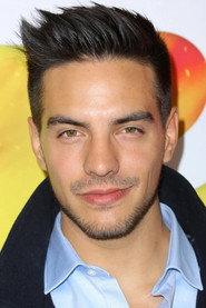 Vadhir Derbez profile photo