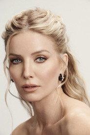 Annabelle Wallis profile photo