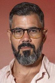 Juliano Cazarré profile photo